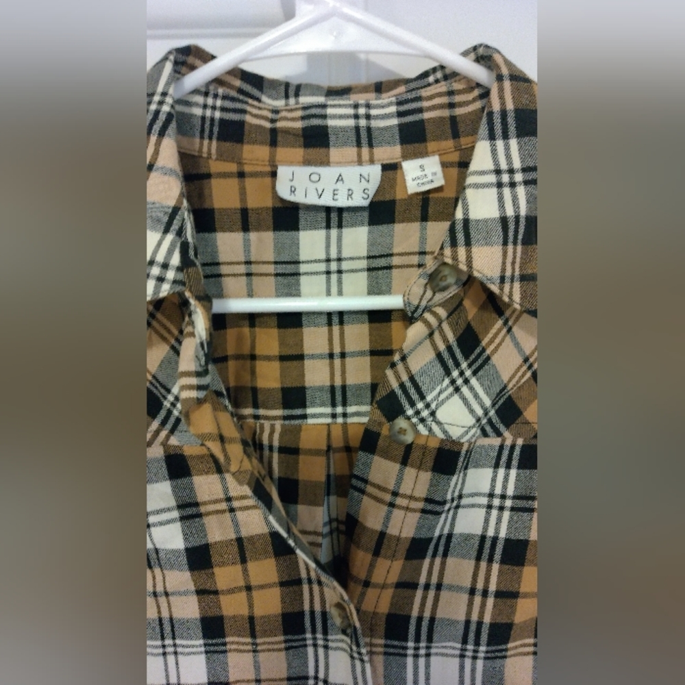 Joan Rivers button up Size: S - Picture 2 of 4